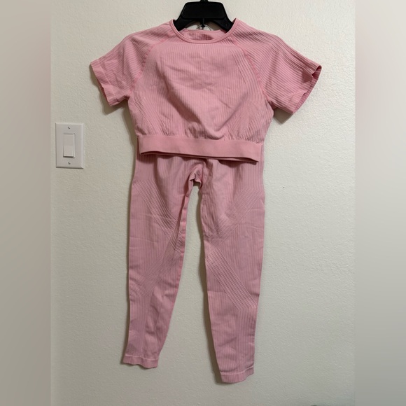 🌸Pink Ribbed Two-Piece Set🌸 - Picture 2 of 6